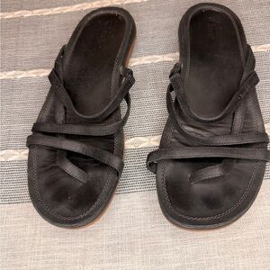 Chaco Leather Flip Flop Sandals Women Size 10 Brown Comfort Casual Summer